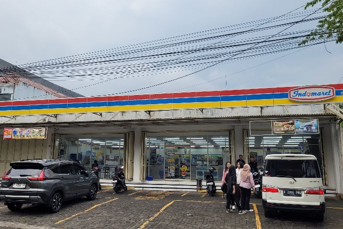 Warung Kopi di Jalan Ir Juanda: Saingan Rival Saat Citimall Datang